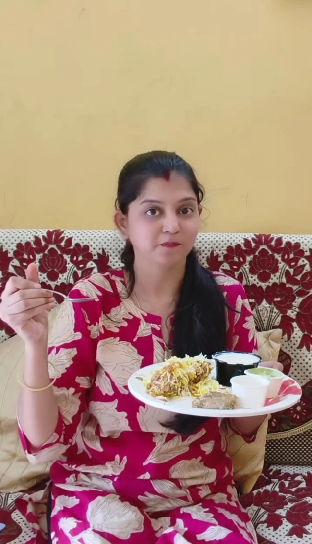 Renisha Influencer | Burger Singh Case Study | Earnly Influencer Case Study